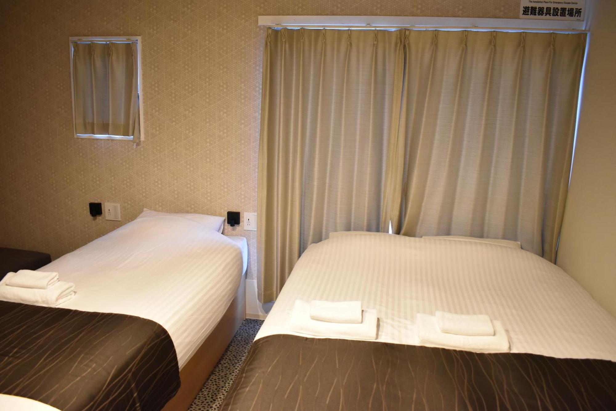 Shinsaibashi House Hotel Osaka Cameră foto